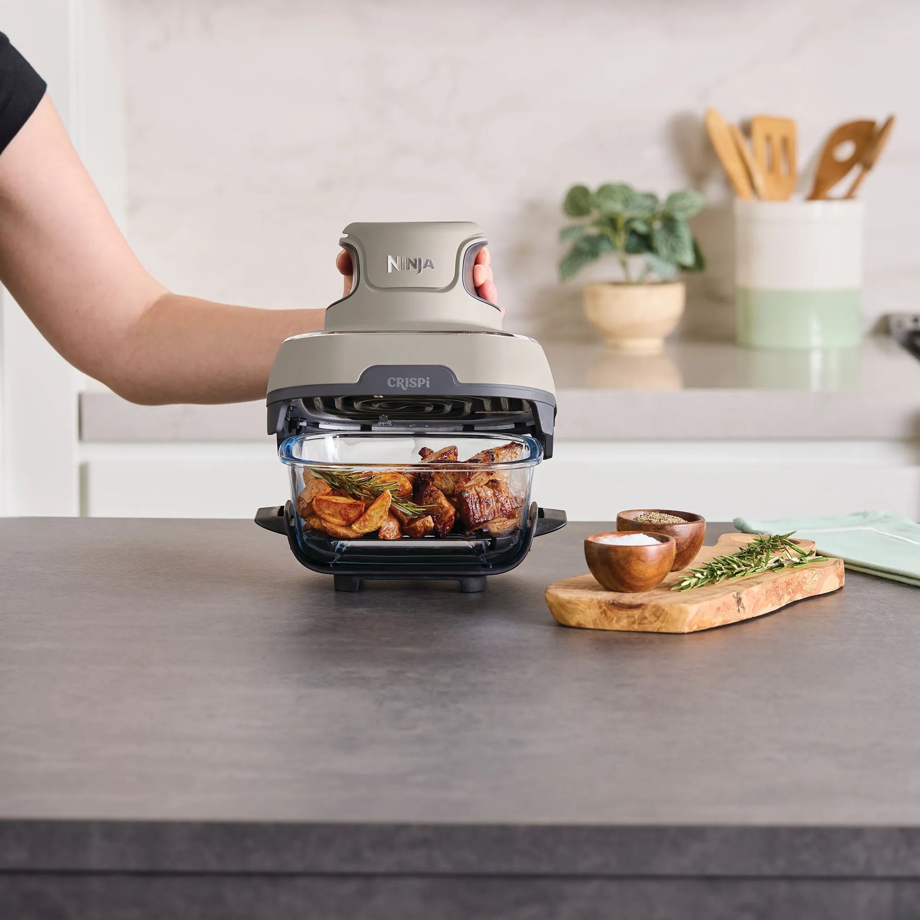 Ninja Crispi 4-in-1 Portable Glass Air Fryer